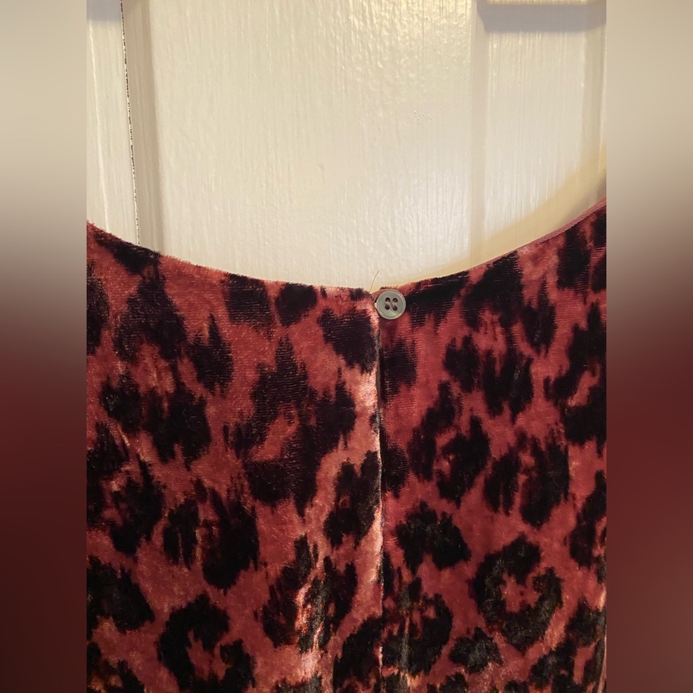 J Crew Burgundy Leopard Velvet Tank Top - Picture 4 of 5